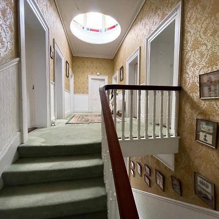 Glenmore House B&B มัลลิงการ์ ภายนอก รูปภาพ